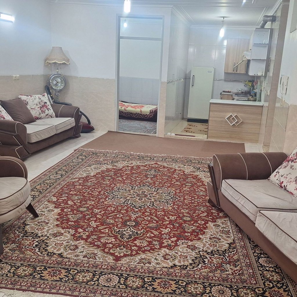 تصویر پروفایل میزبان