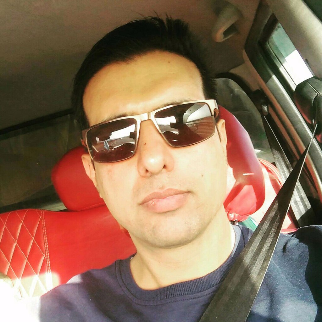 پیروز
