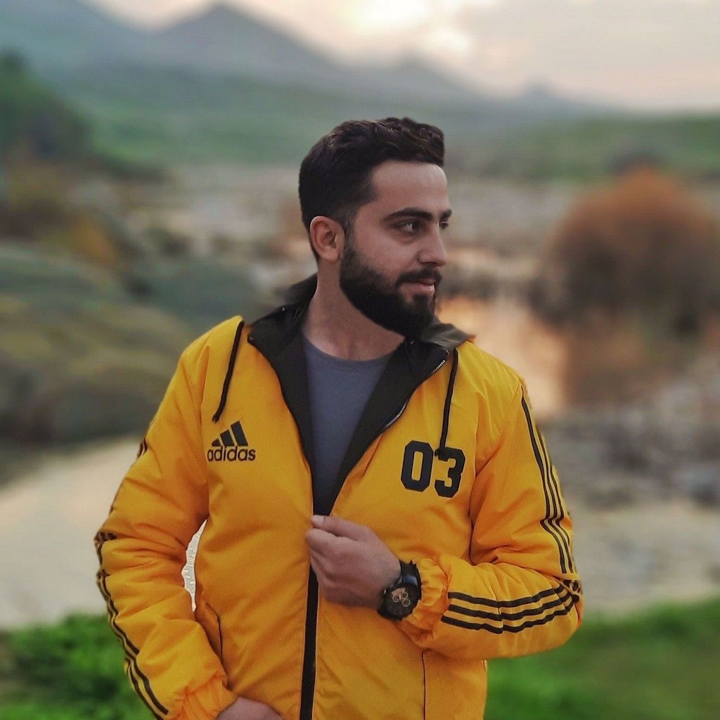 تصویر پروفایل میزبان