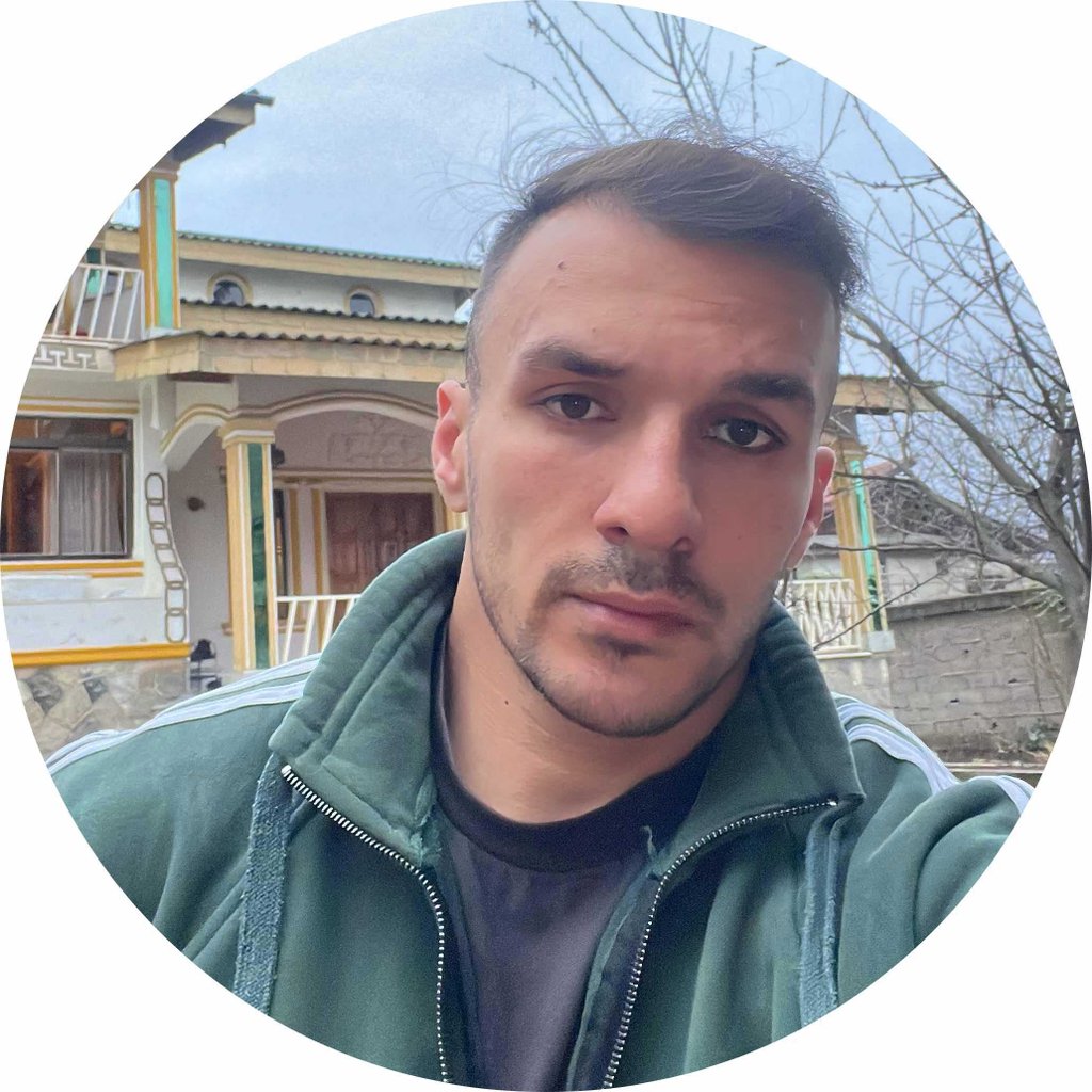 تصویر پروفایل میزبان