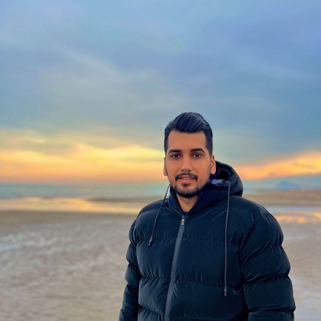 تصویر پروفایل میزبان