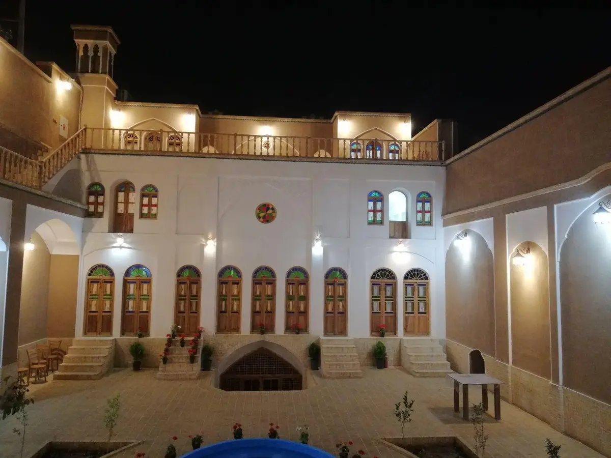 اقامتگاه سنتی خانه پارسی - واحد دوتخته دابل