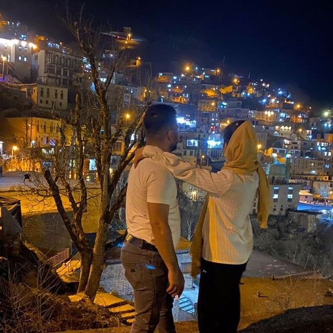 تصویر پروفایل میزبان