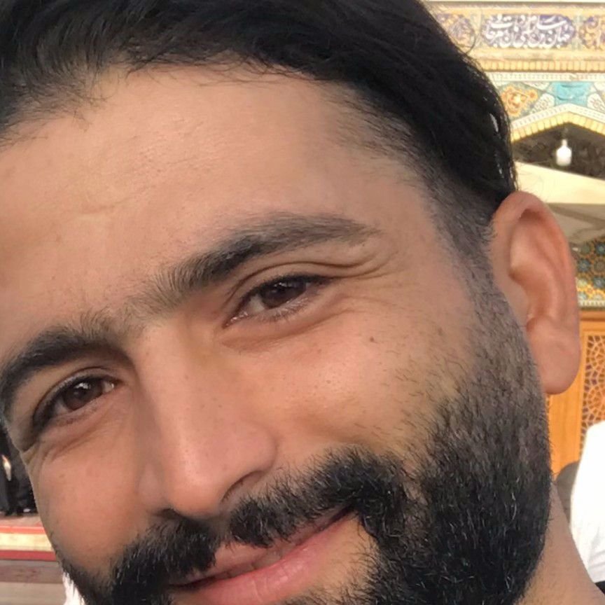 تصویر پروفایل میزبان