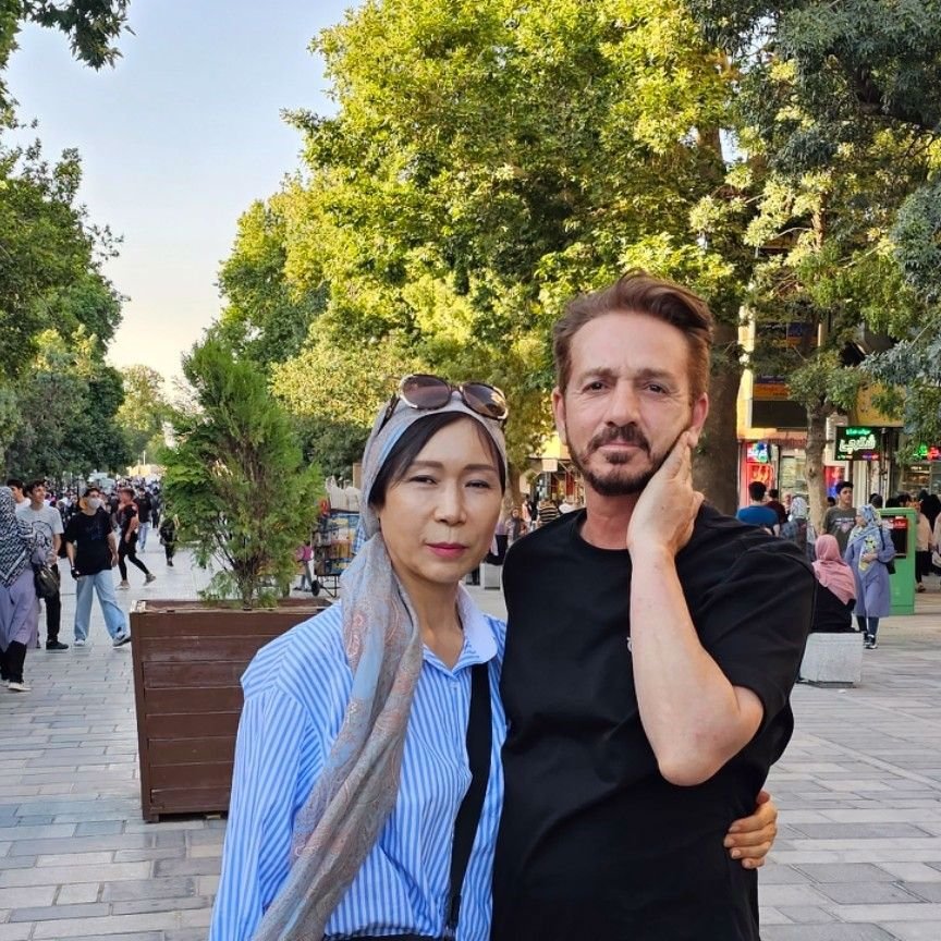 تصویر پروفایل میزبان