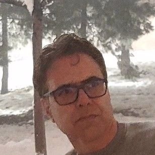 تصویر پروفایل میزبان