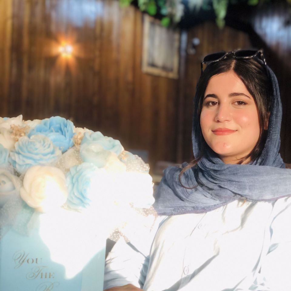 تصویر پروفایل میزبان