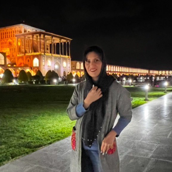 تصویر پروفایل میزبان