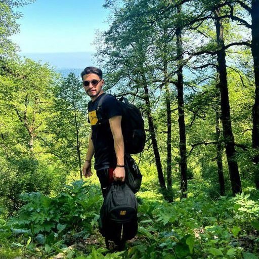 تصویر پروفایل میزبان