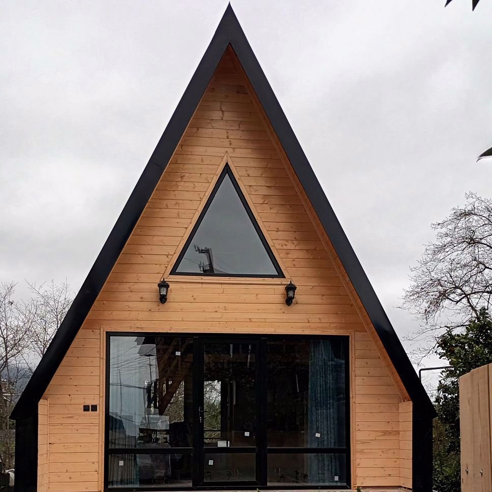 تصویر پروفایل میزبان