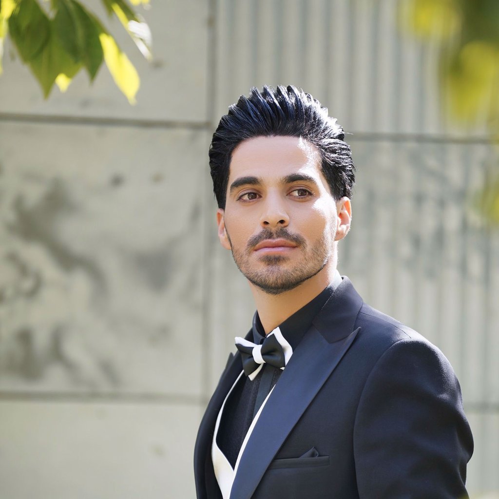 تصویر پروفایل میزبان