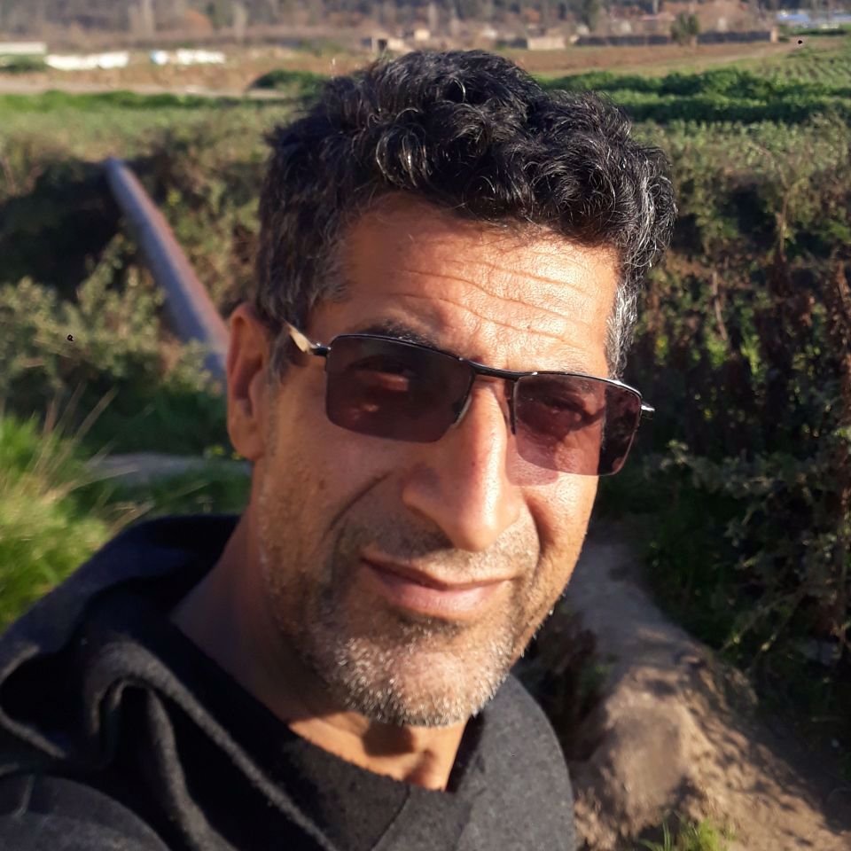 تصویر پروفایل میزبان