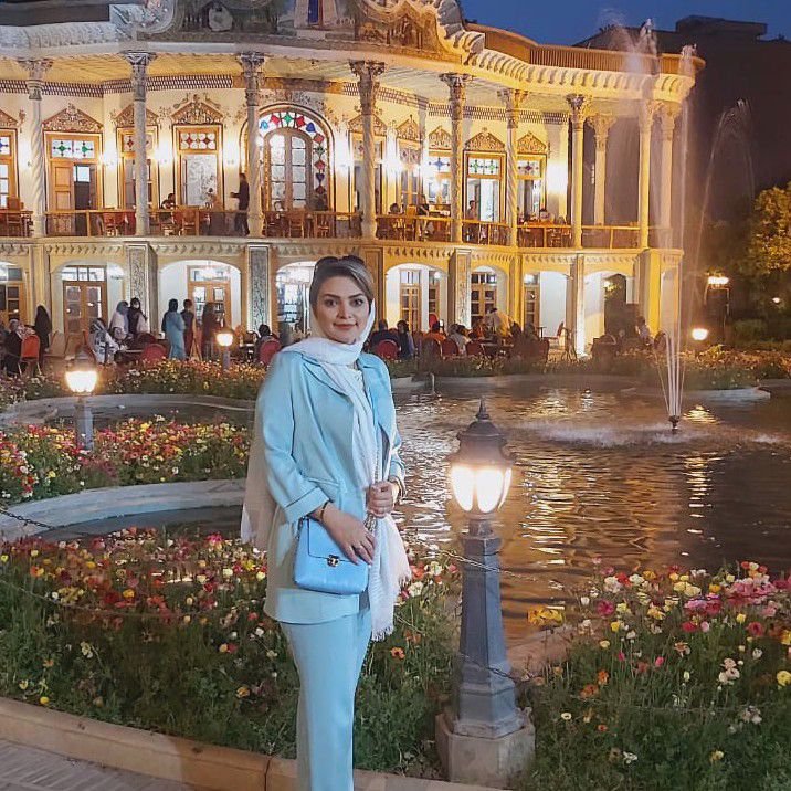 تصویر پروفایل میزبان