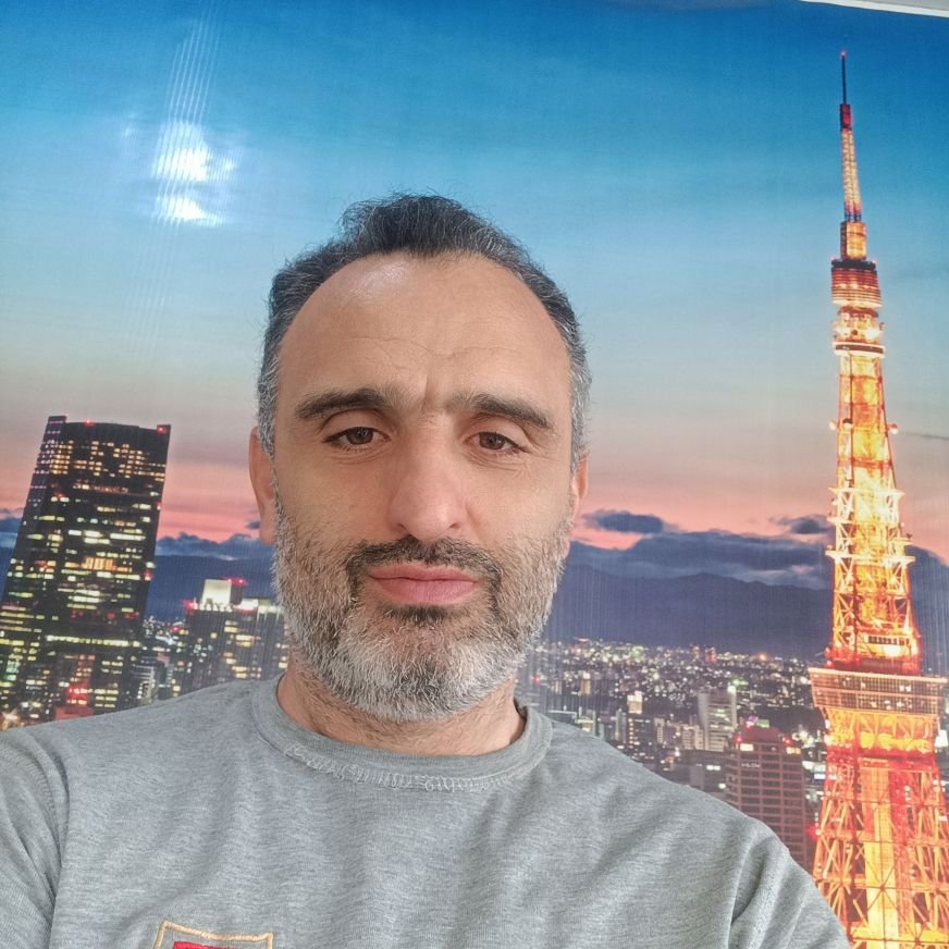 تصویر پروفایل میزبان