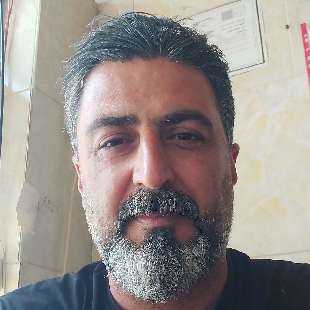 تصویر پروفایل میزبان