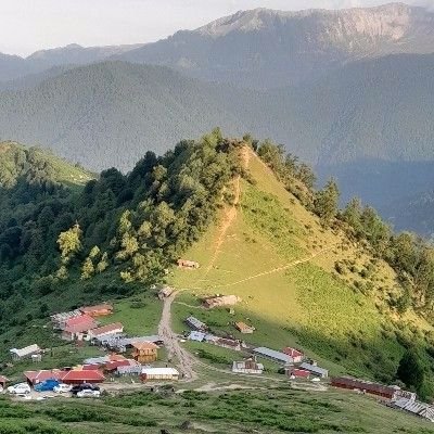 تصویر پروفایل میزبان