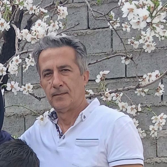 تصویر پروفایل میزبان