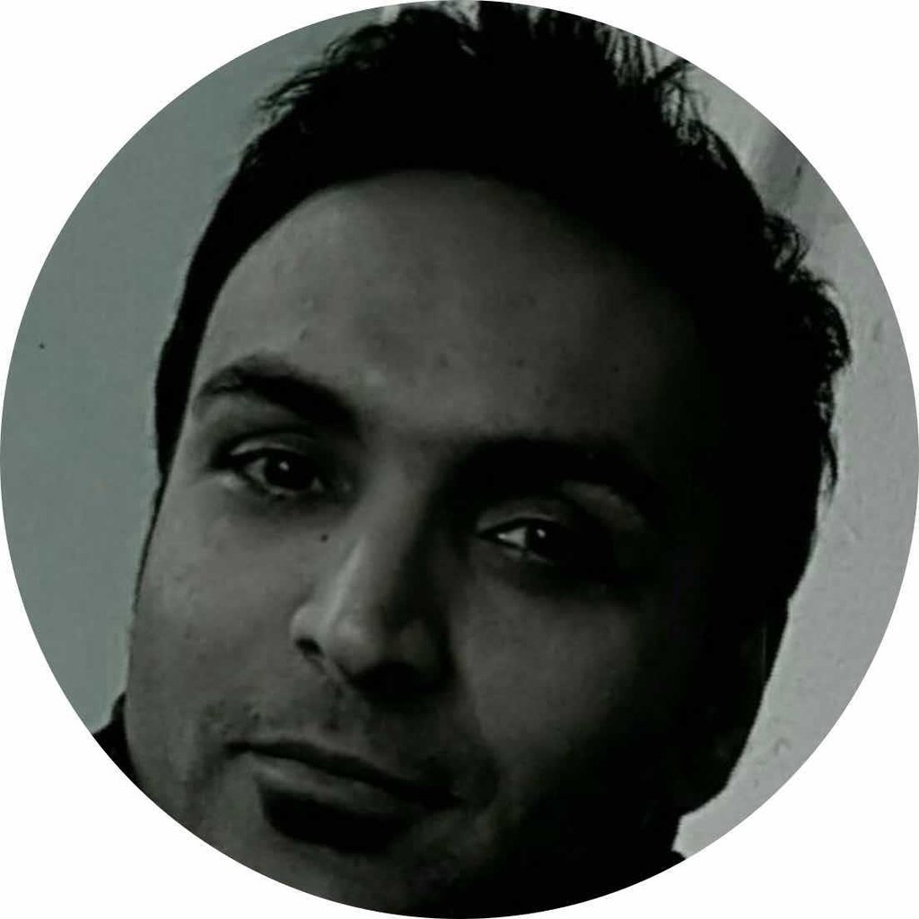 تصویر پروفایل میزبان