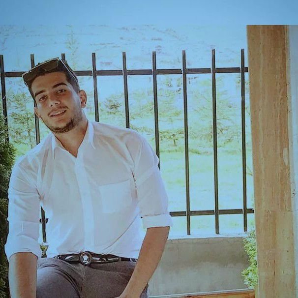 تصویر پروفایل میزبان