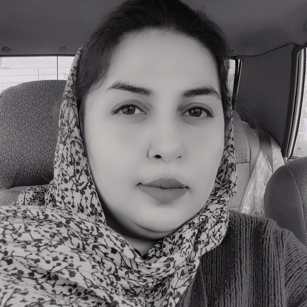 تصویر پروفایل میزبان