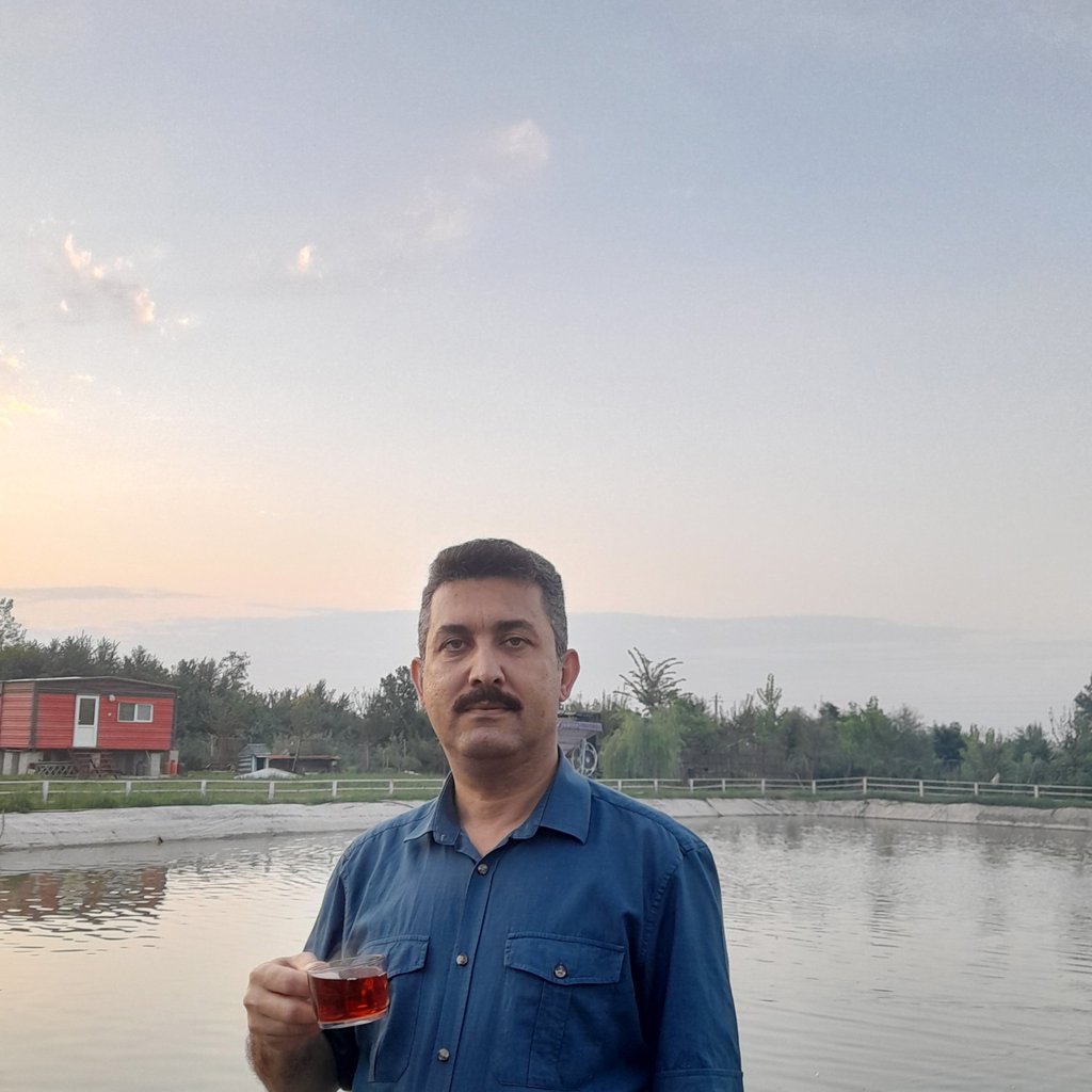 تصویر پروفایل میزبان