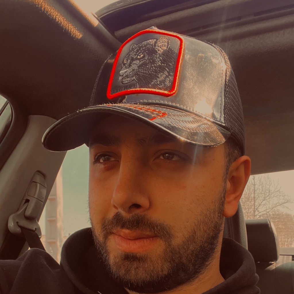 تصویر پروفایل میزبان