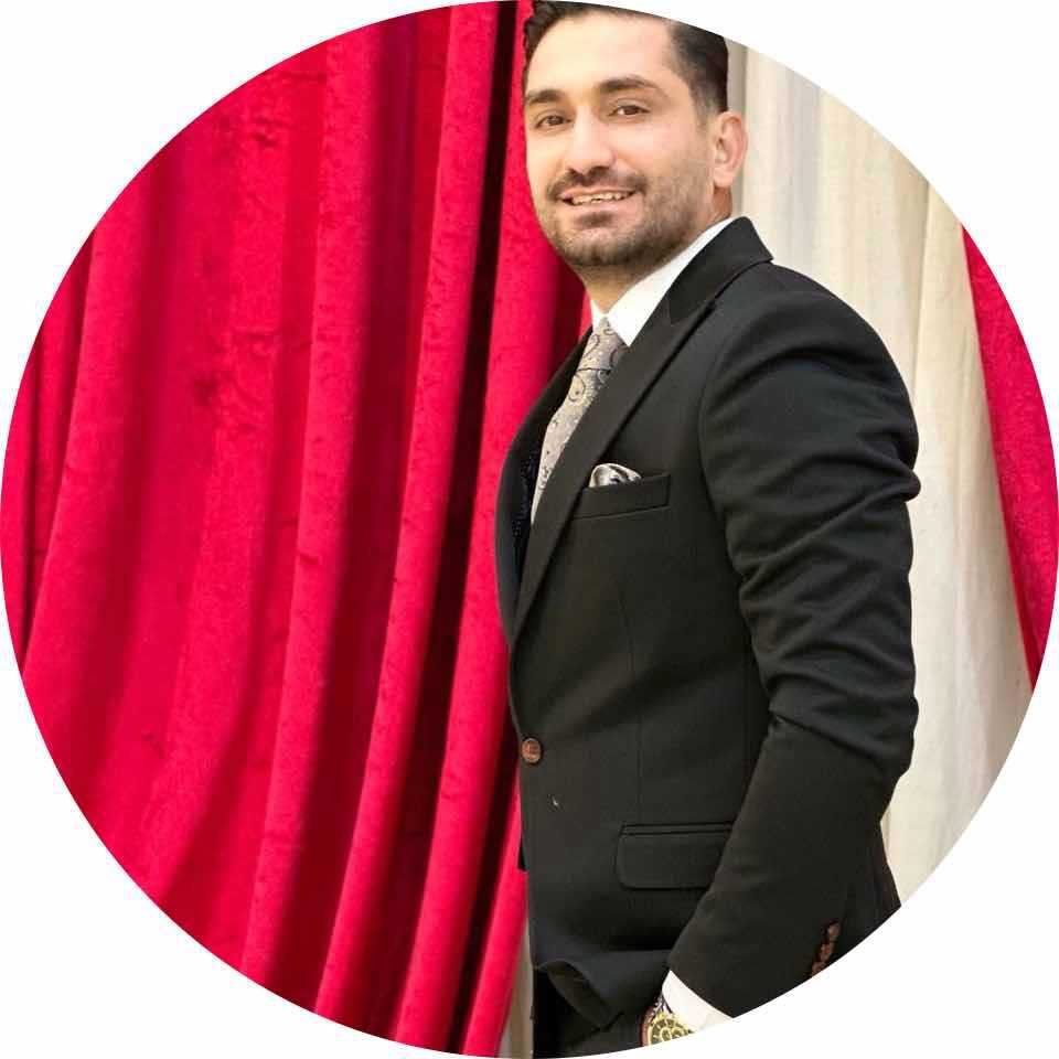 تصویر پروفایل میزبان