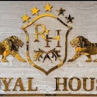 تصویر پروفایل میزبان