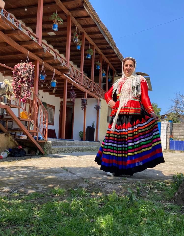 تصویر پروفایل میزبان