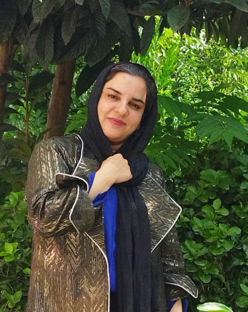 ازاده