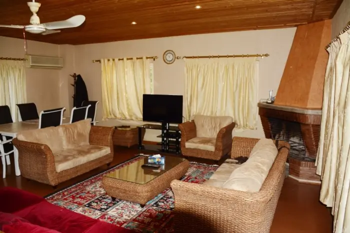 ویلا سه خوابه ساحلی سورنه