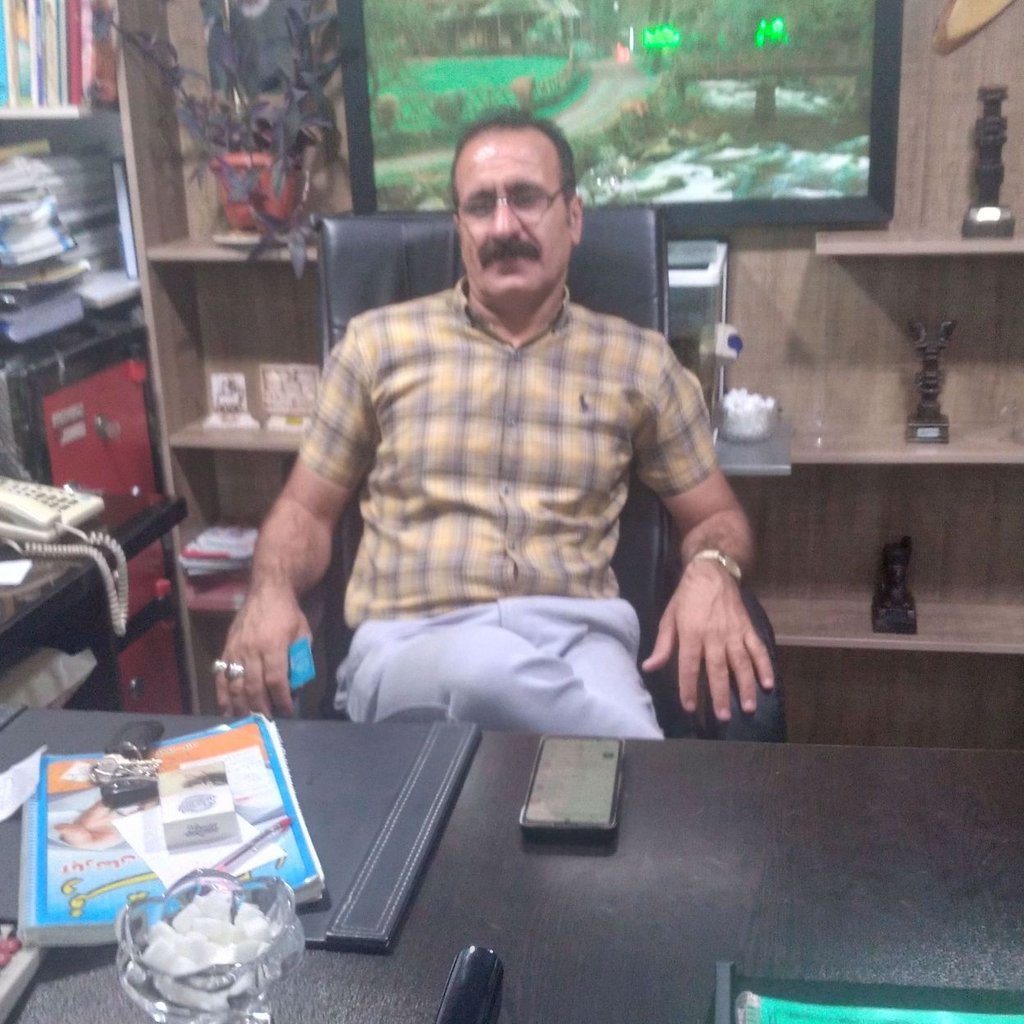 تصویر پروفایل میزبان