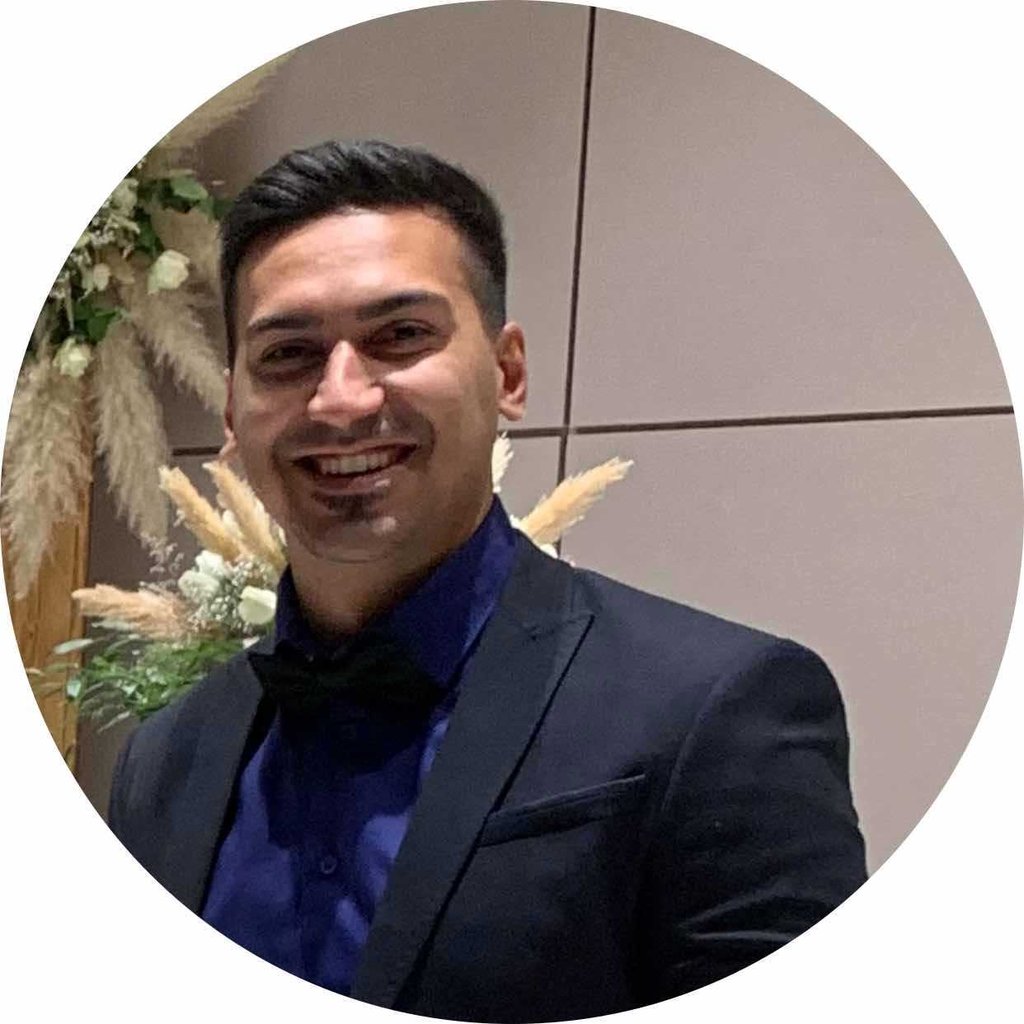 تصویر پروفایل میزبان