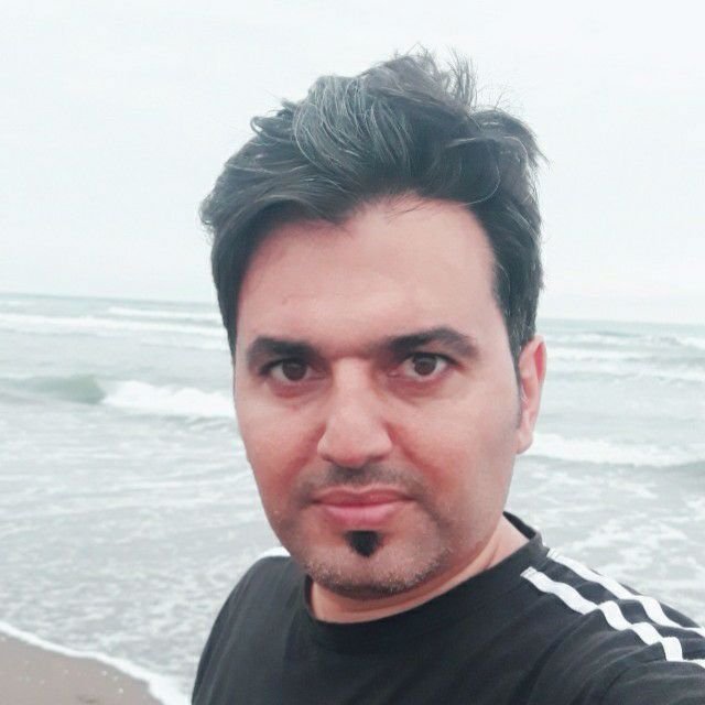 علی