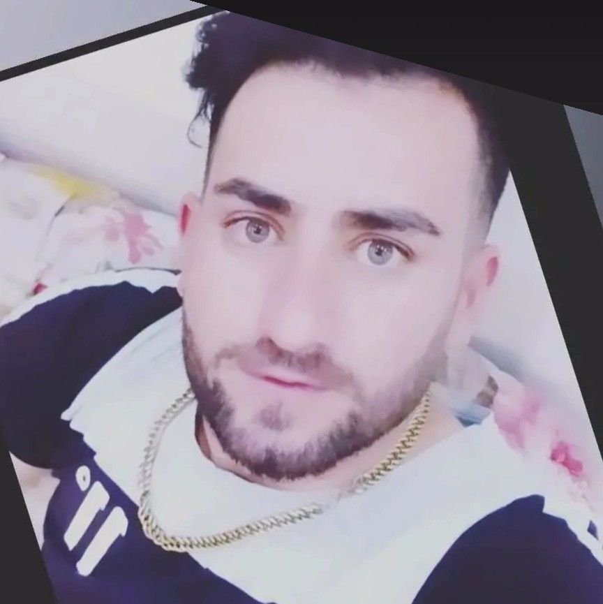 تصویر پروفایل میزبان