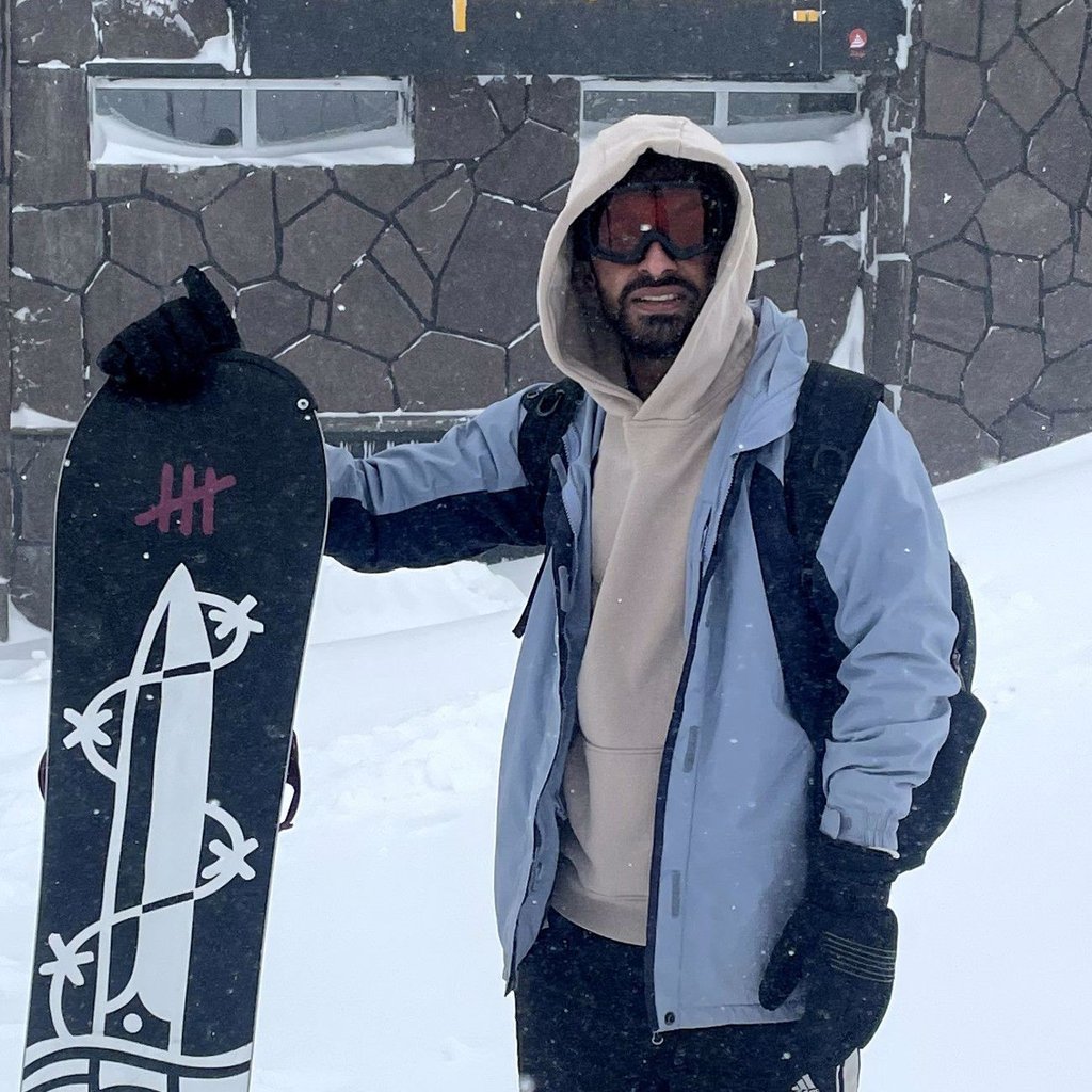 تصویر پروفایل میزبان