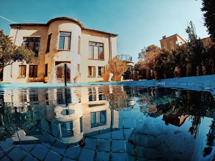 بوم گردی خانه باغ ایرانی - واحد صدرالدین محلاتی