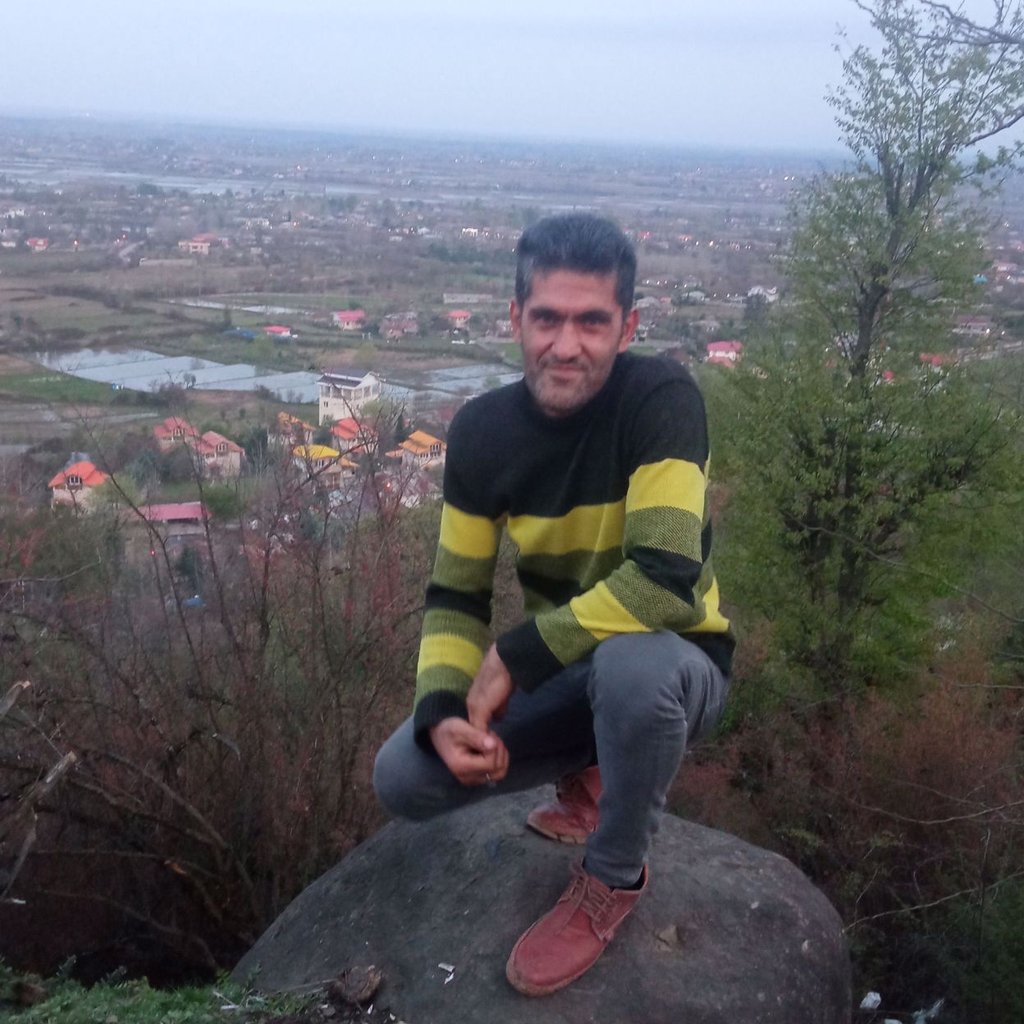 تصویر پروفایل میزبان