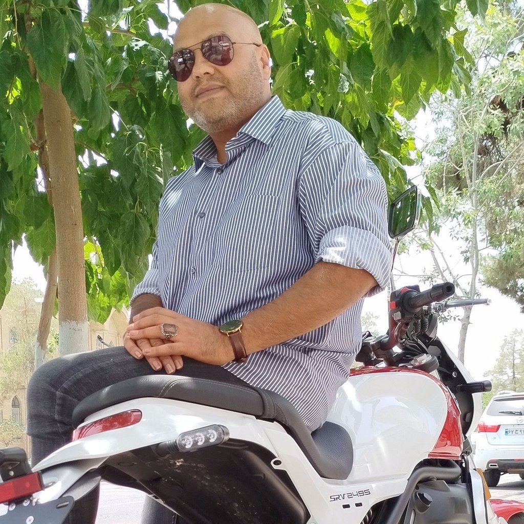 وحید
