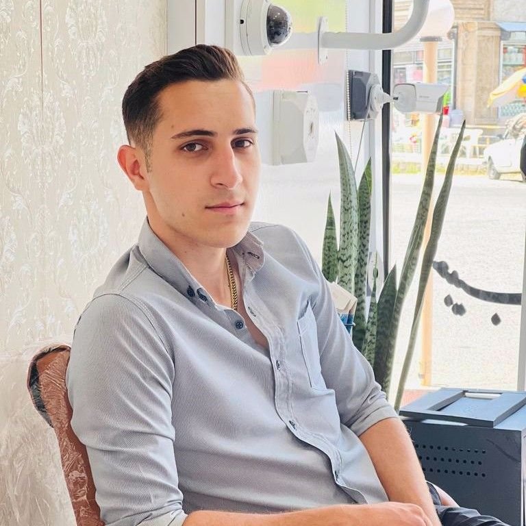 متین