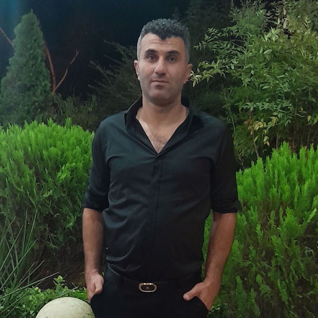 تصویر پروفایل میزبان