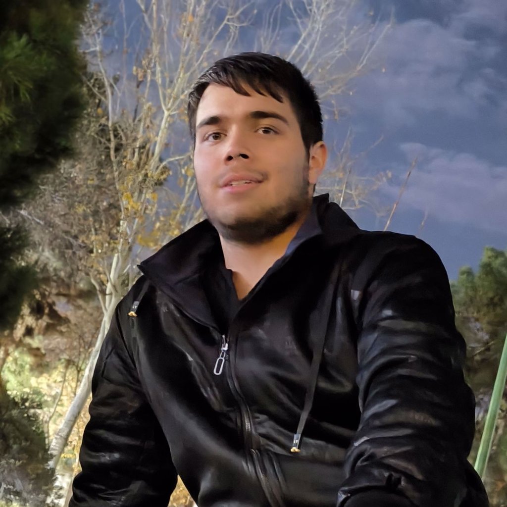 علی