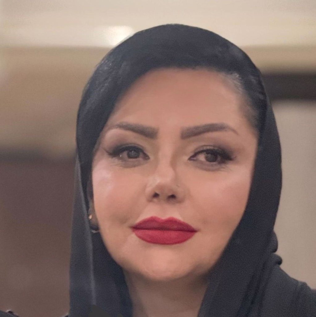 تصویر پروفایل میزبان