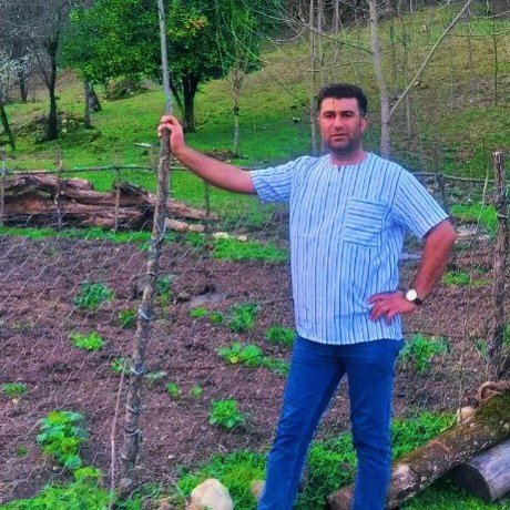 تصویر پروفایل میزبان