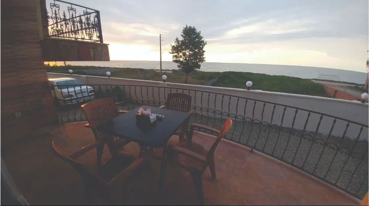 سوئیت دوخوابه اسخردار آبگرم کاوه