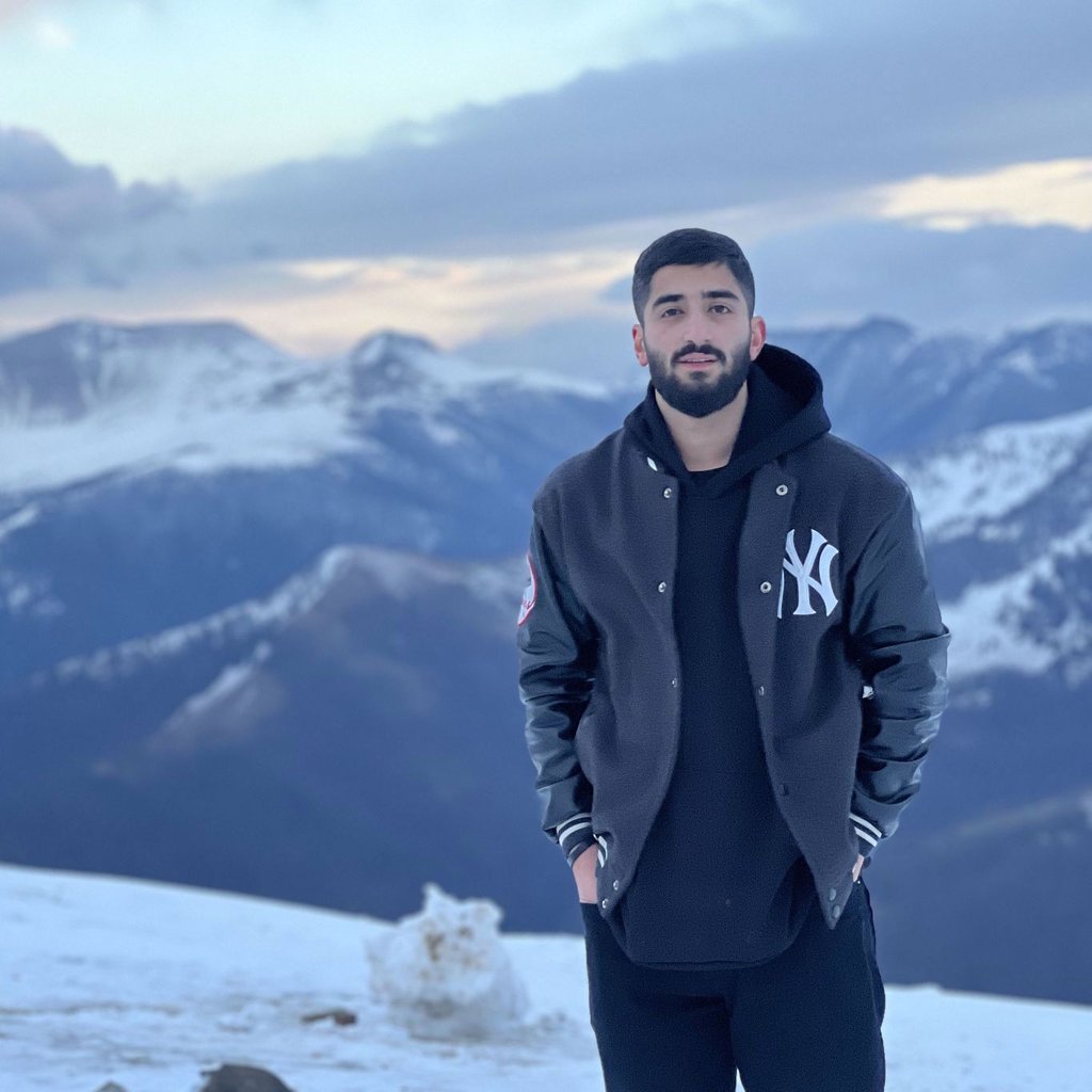 تصویر پروفایل میزبان