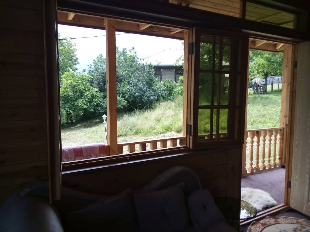 کلبه دوخوابه چوبی مبین