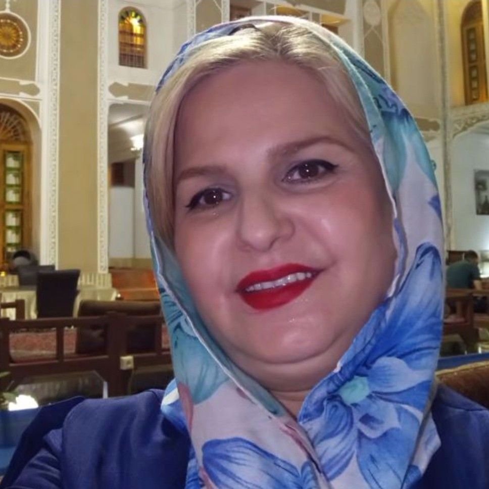 تصویر پروفایل میزبان