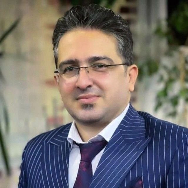 علی