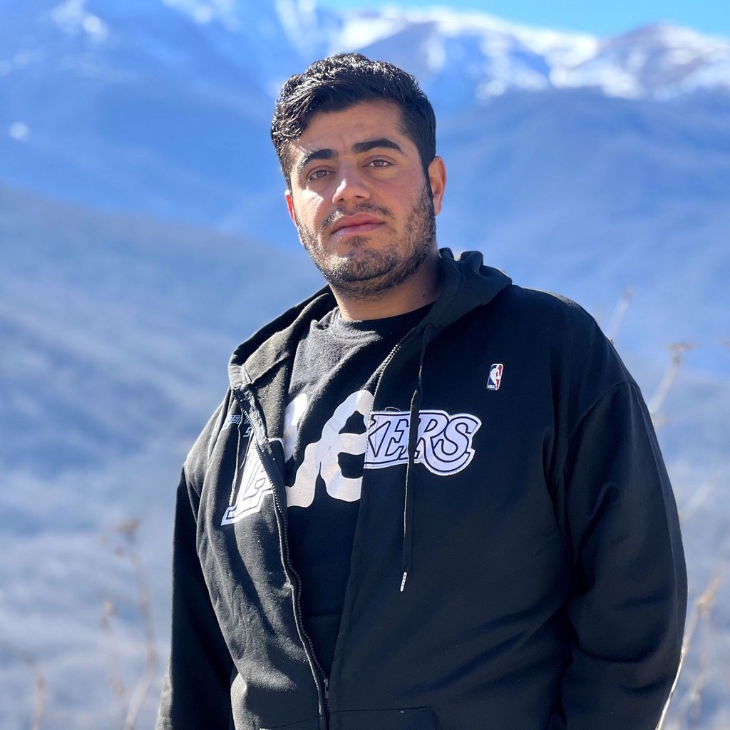 تصویر پروفایل میزبان